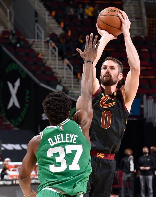 仓促出手不 仓促出手不