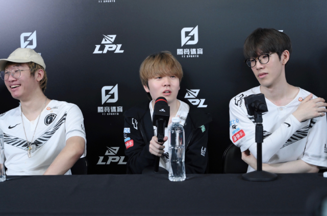 背后逻辑 背后逻辑