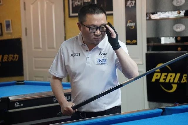 通过观察里 通过观察里