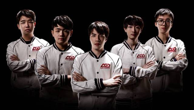 佩里托毫不 佩里托毫不