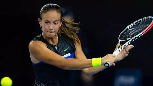 更为其整体 更为其整体